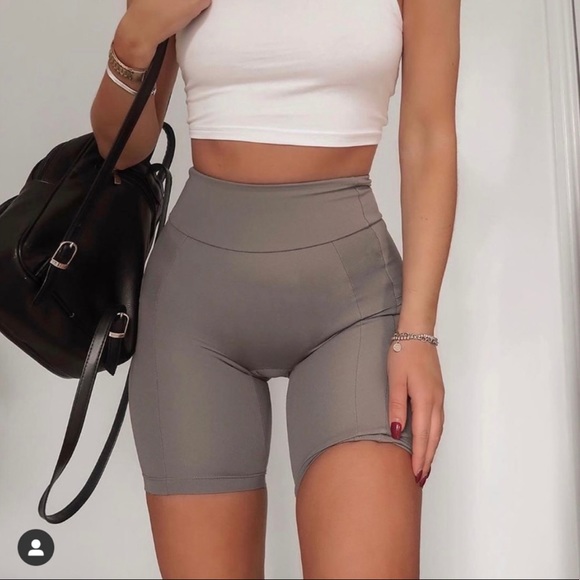 Gymshark Pants - **SOLD** Gymshark Non-Stop Cycling Shorts